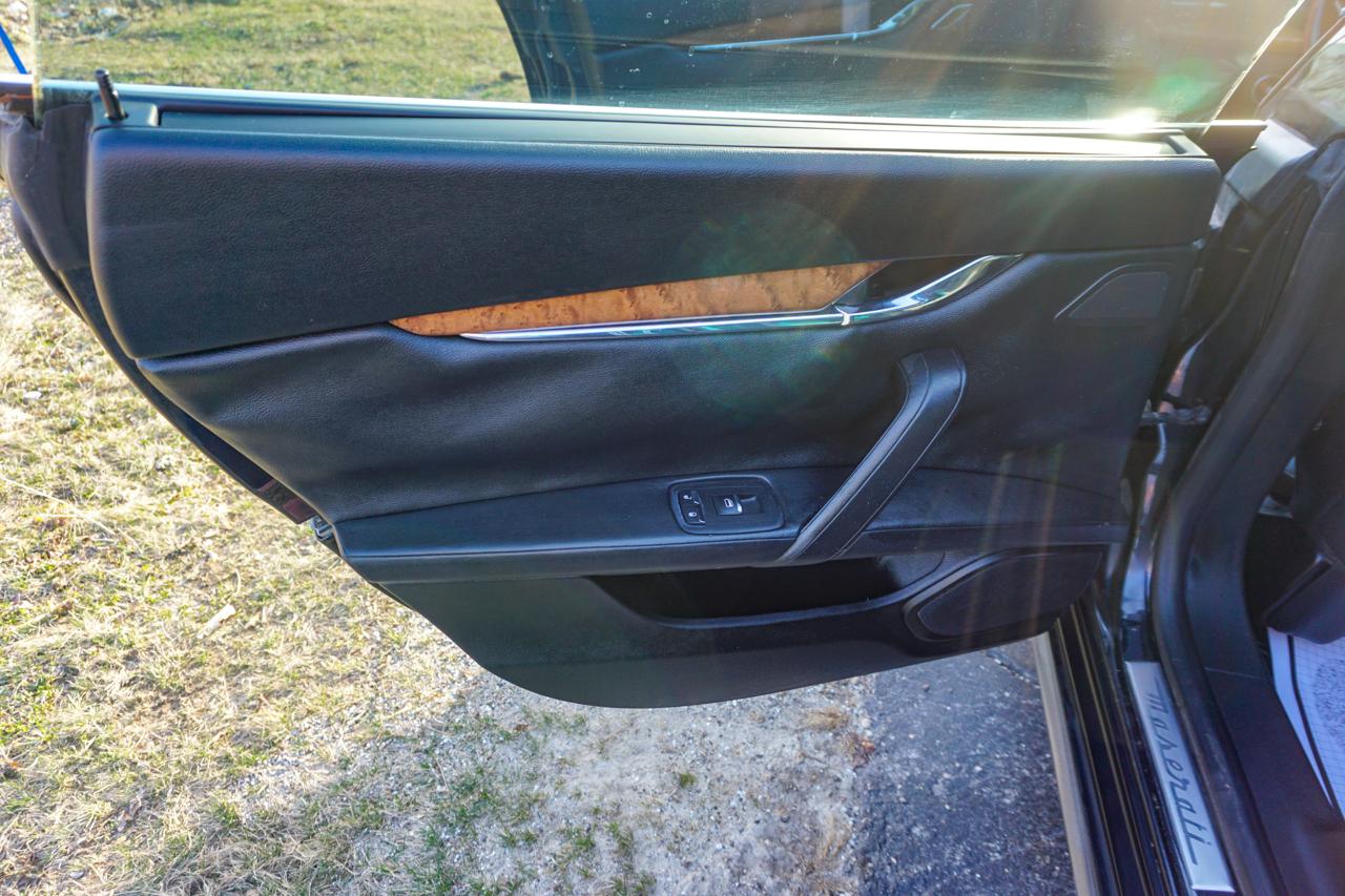 Maserati Quattroporte 4dr Sdn Quattroporte S Q4 2014