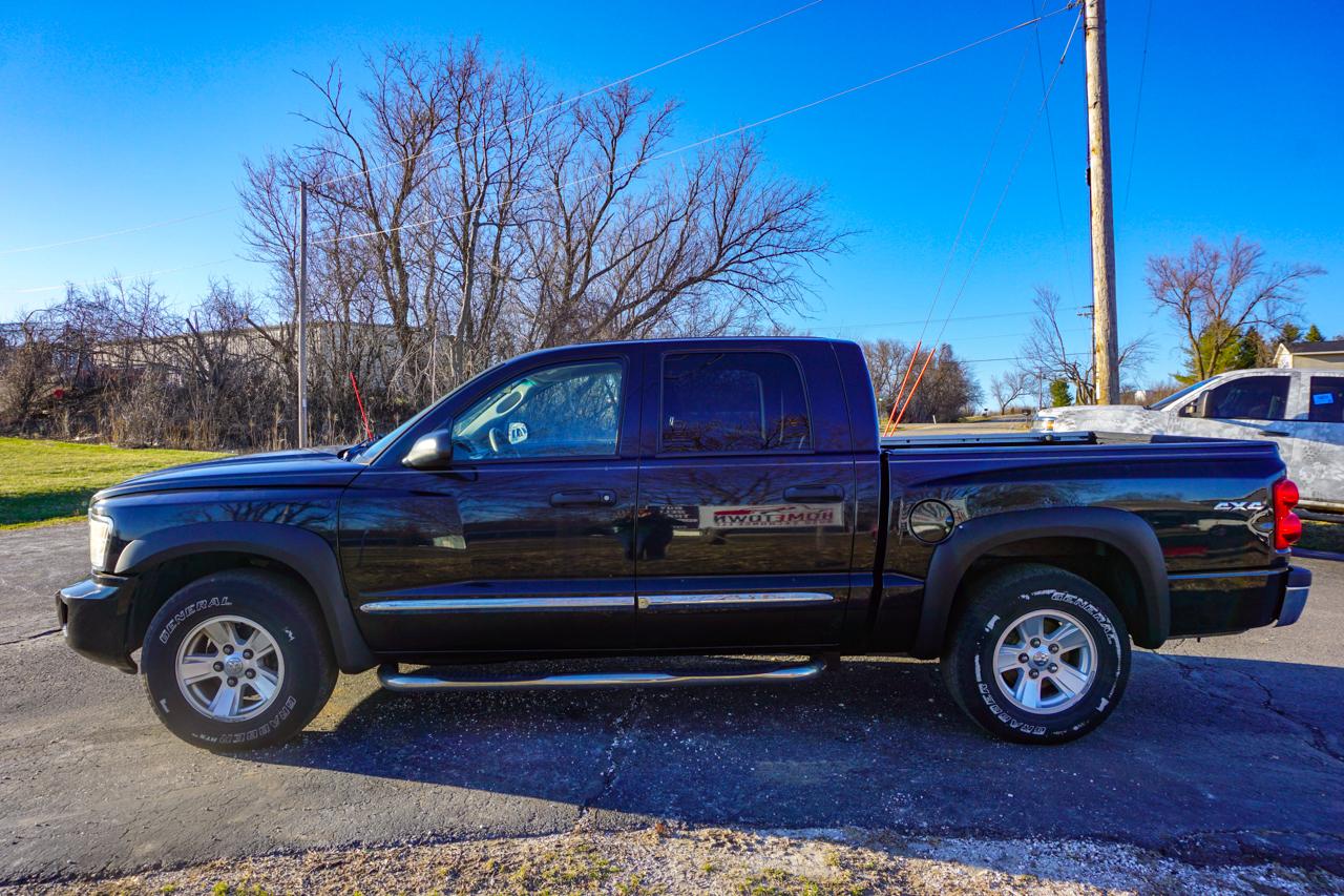 Dodge Dakota 4WD Crew Cab Laramie 2008