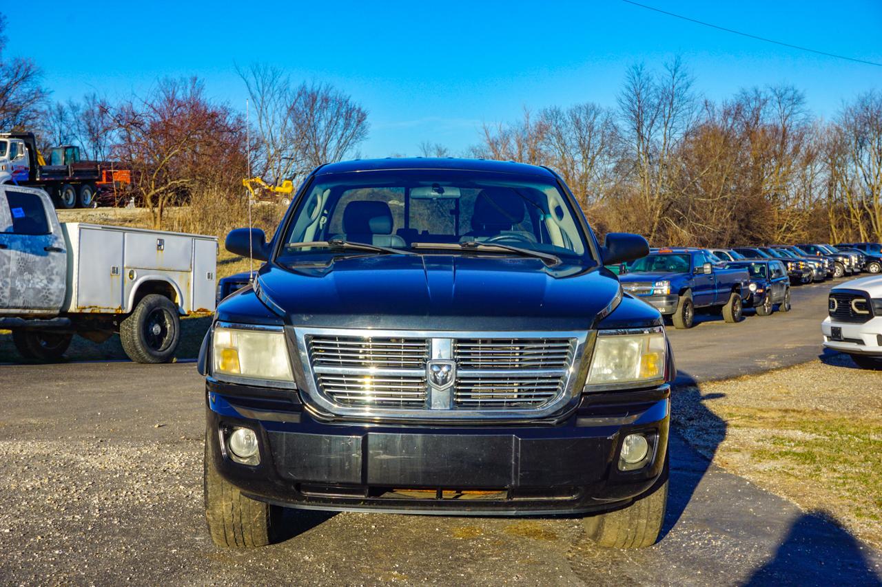 Dodge Dakota 4WD Crew Cab Laramie 2008