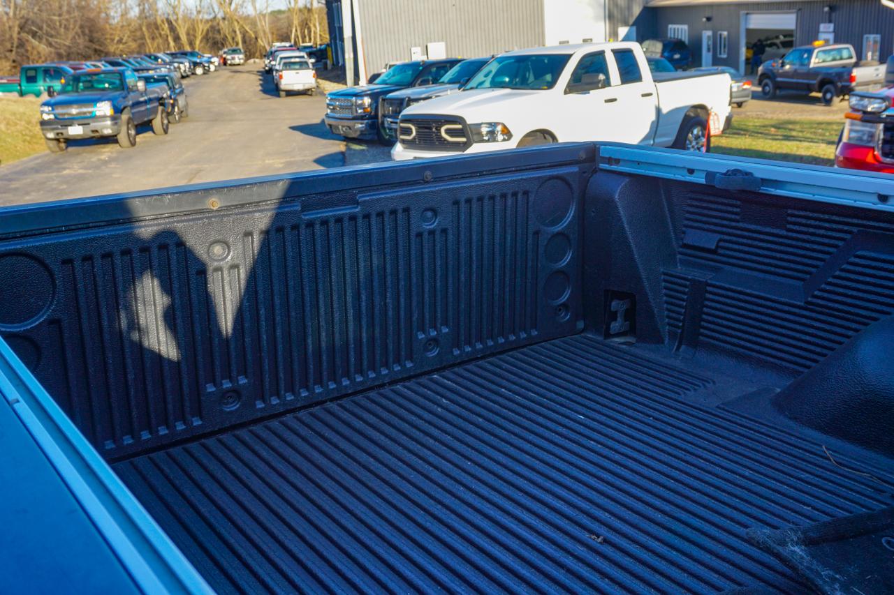 Dodge Dakota 4WD Crew Cab Laramie 2008