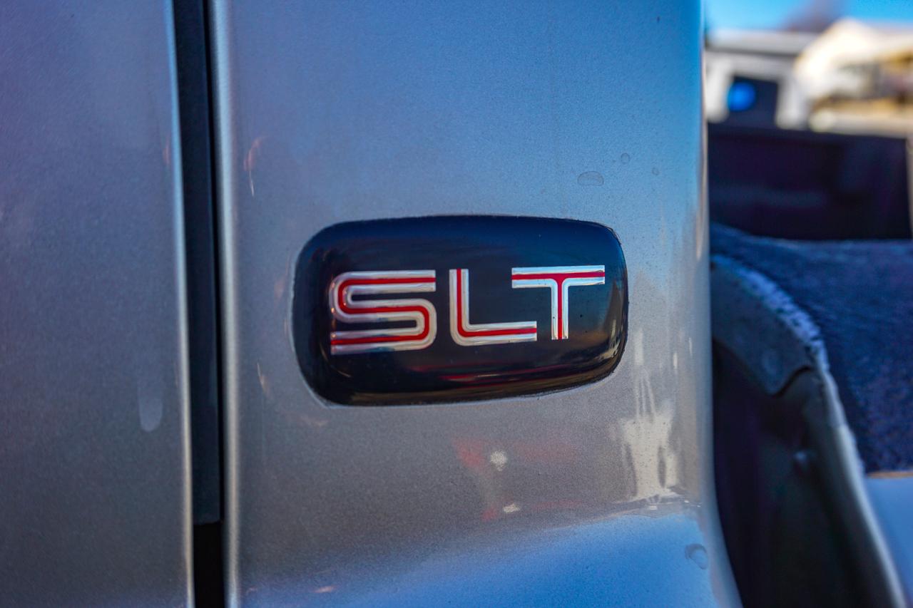 GMC Sierra 2500HD Ext Cab 143.5" WB 4WD SLT 2005