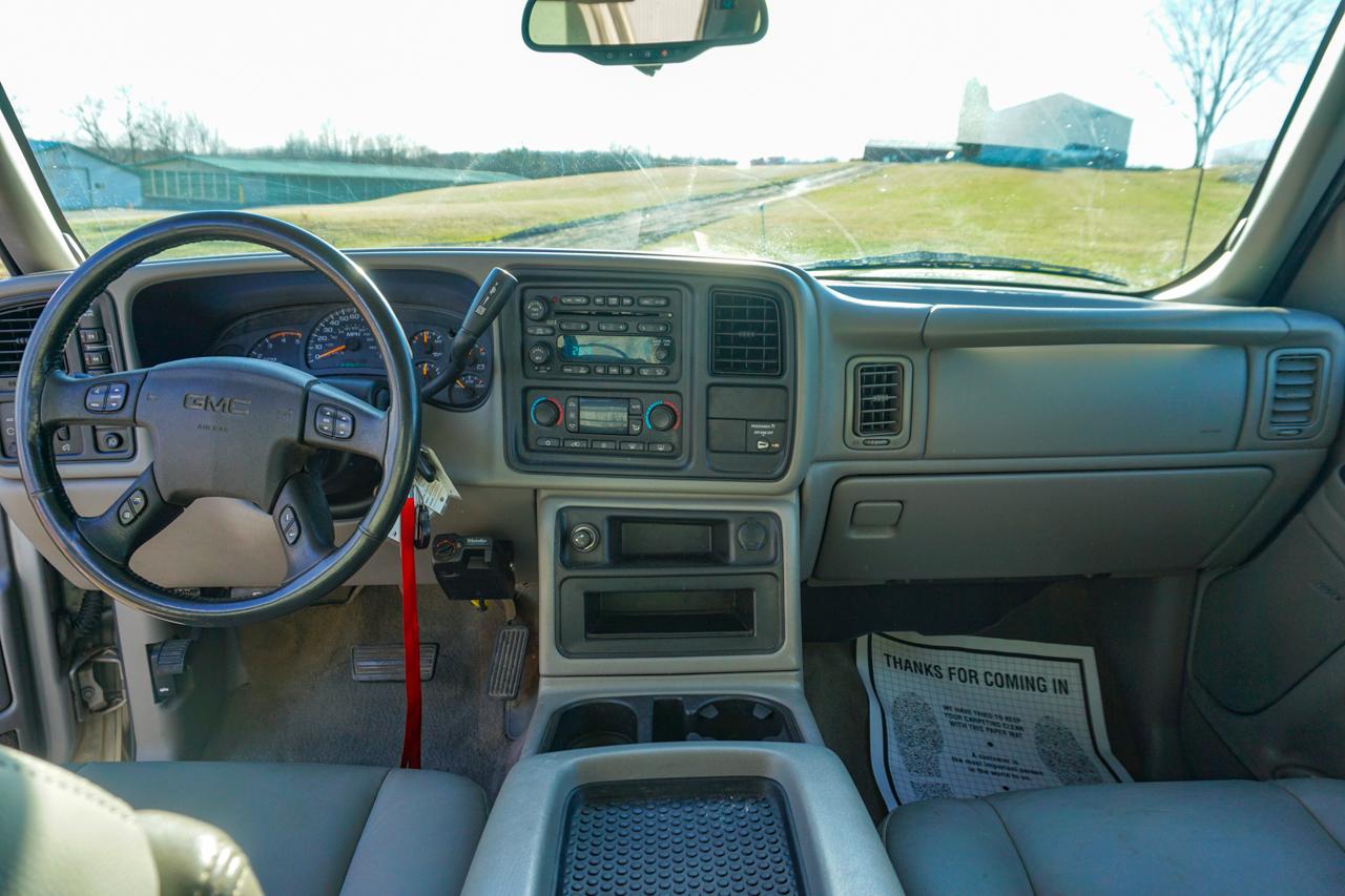 GMC Sierra 2500HD Ext Cab 143.5" WB 4WD SLT 2005