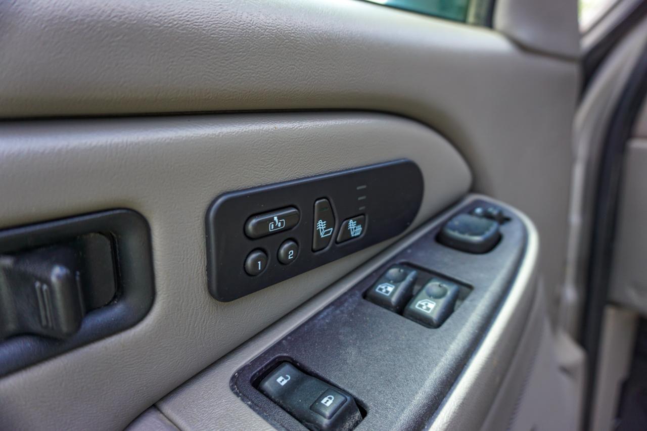 GMC Sierra 2500HD Ext Cab 143.5" WB 4WD SLT 2005