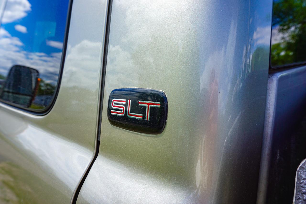 GMC Sierra 2500HD Ext Cab 143.5" WB 4WD SLT 2005