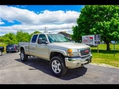 2005 GMC Sierra 2500HD 