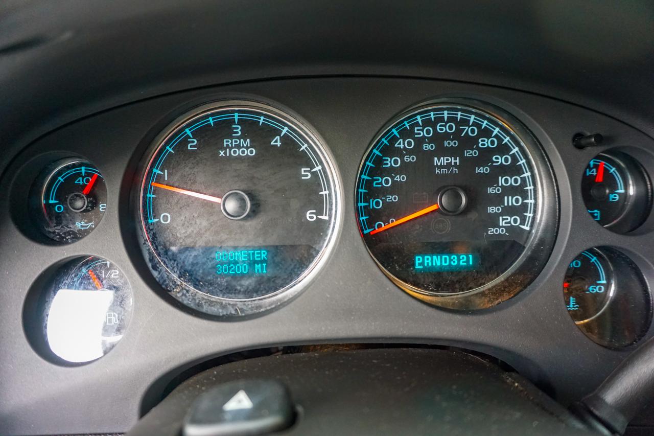 Chevrolet Suburban 4WD 4dr 1500 LTZ 2008