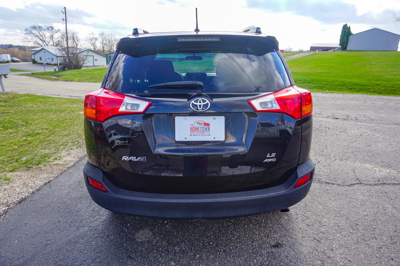 Toyota RAV4 AWD 4dr LE (Natl) 2015