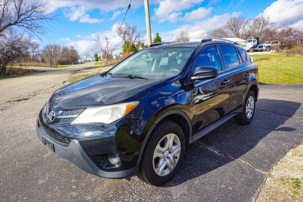 Toyota RAV4 AWD 4dr LE (Natl) 2015