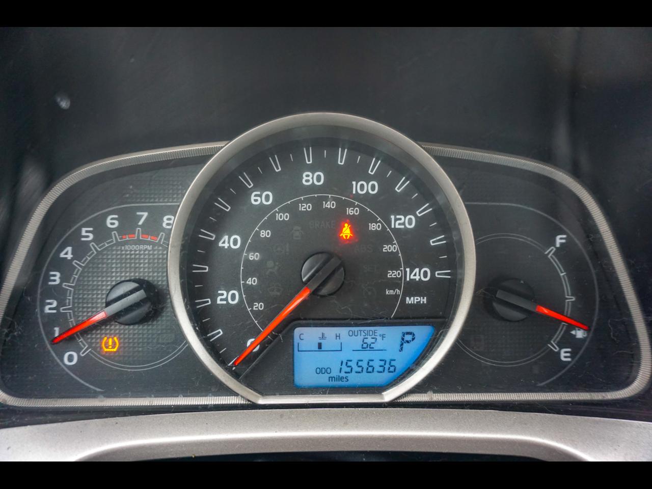 Toyota RAV4 AWD 4dr LE (Natl) 2015