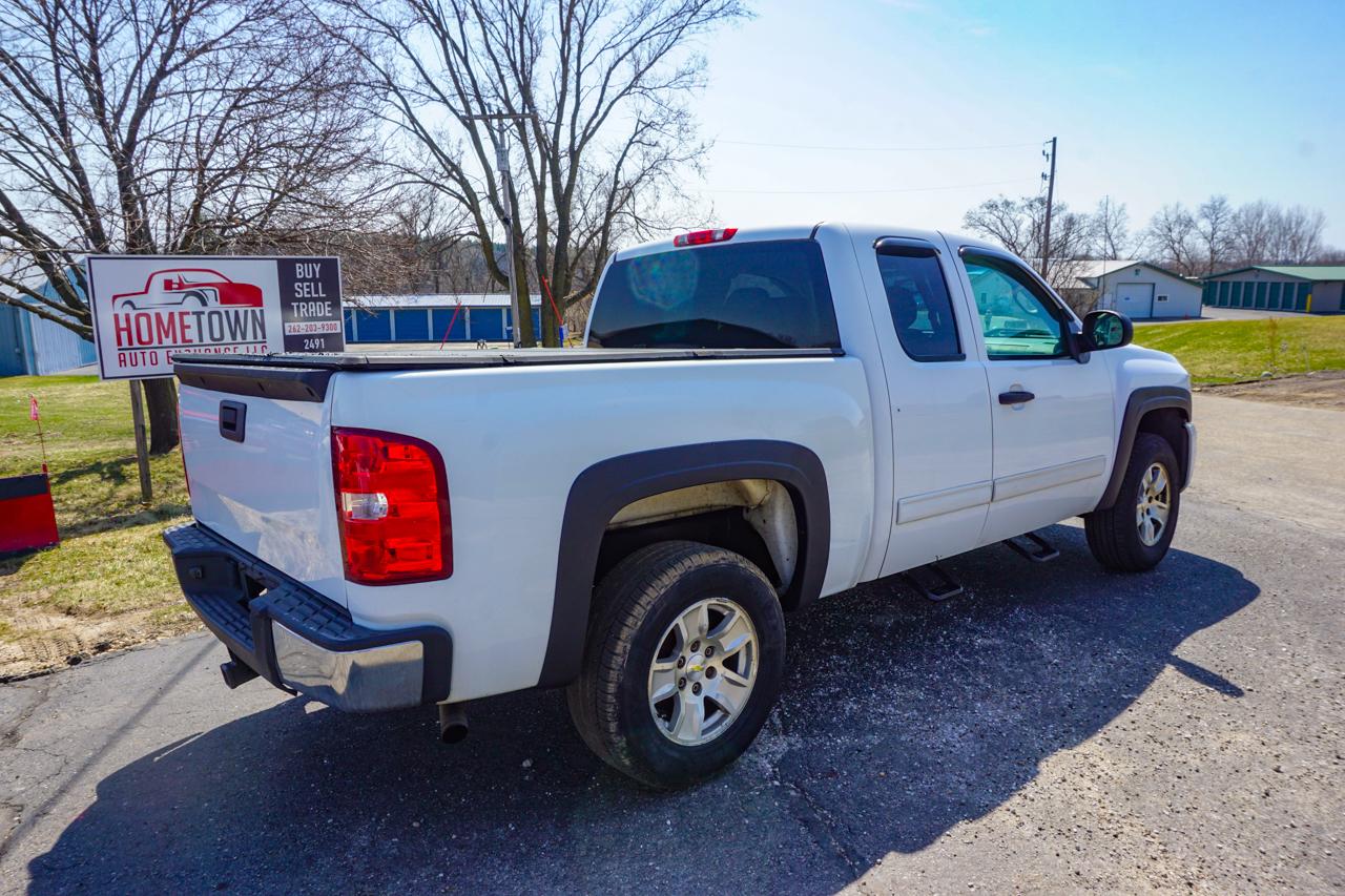 Chevrolet Silverado 1500 4WD Ext Cab 134.0" LT *Ltd Avail* 2009