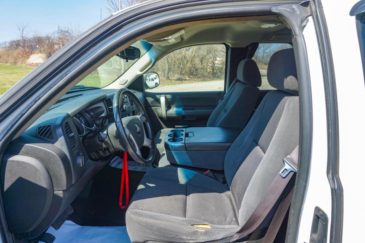 Chevrolet Silverado 1500 4WD Ext Cab 134.0" LT *Ltd Avail* 2009