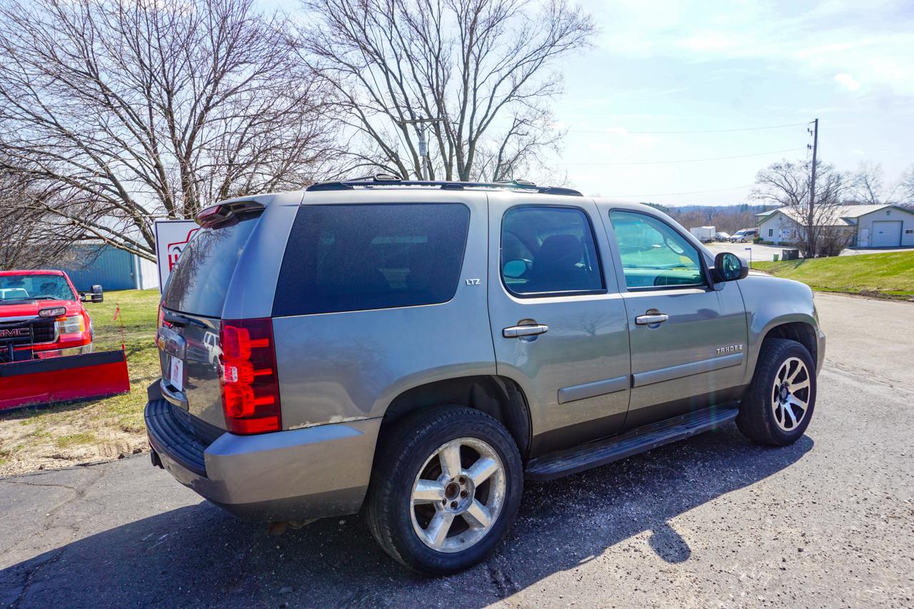 Chevrolet Tahoe 4WD 4dr 1500 LTZ 2007