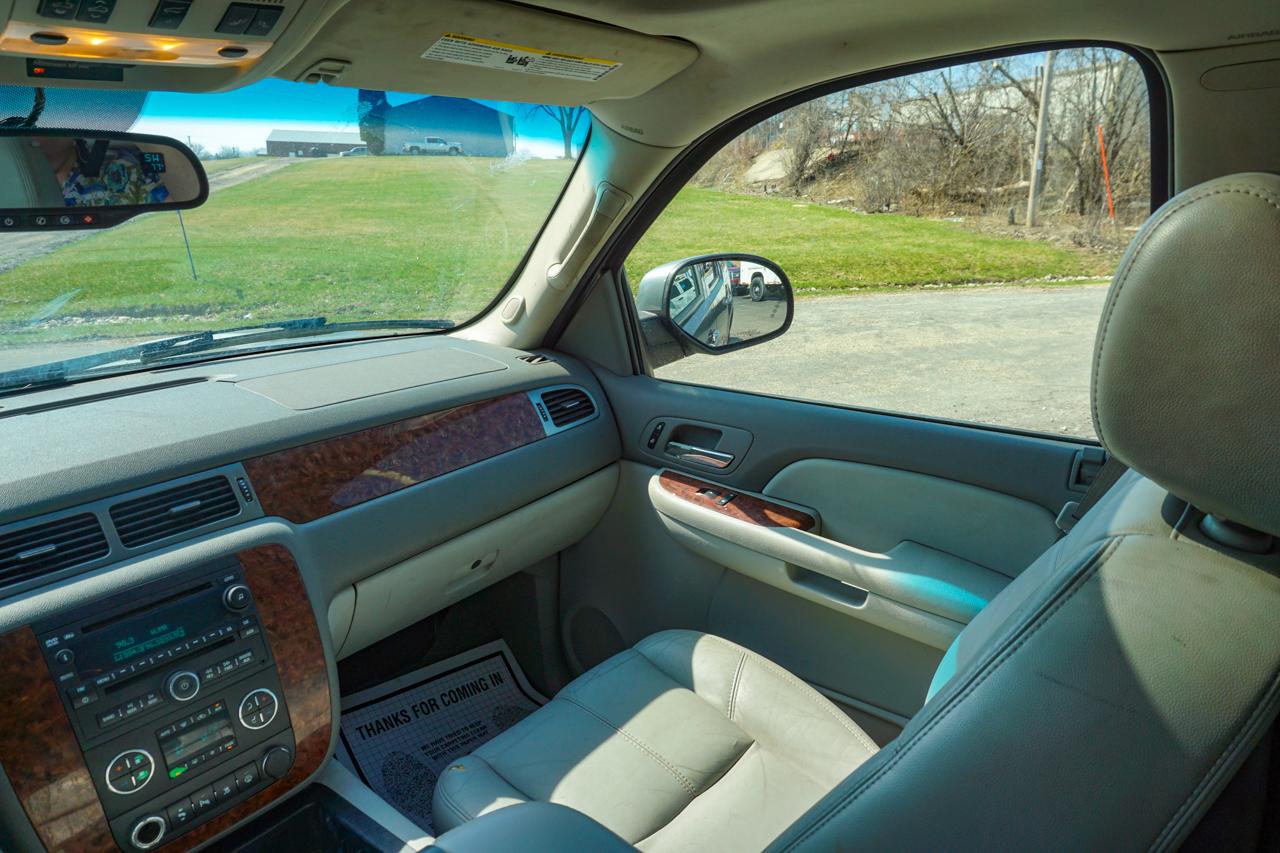 Chevrolet Tahoe 4WD 4dr 1500 LTZ 2007