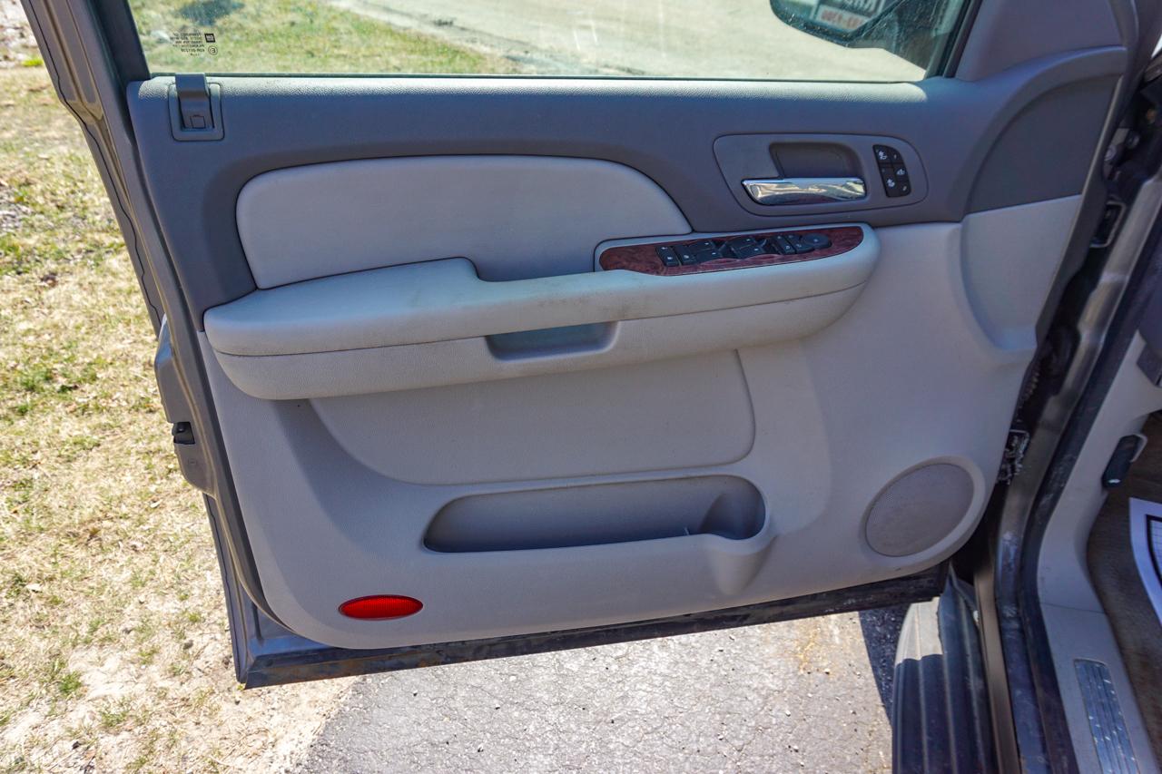 Chevrolet Tahoe 4WD 4dr 1500 LTZ 2007