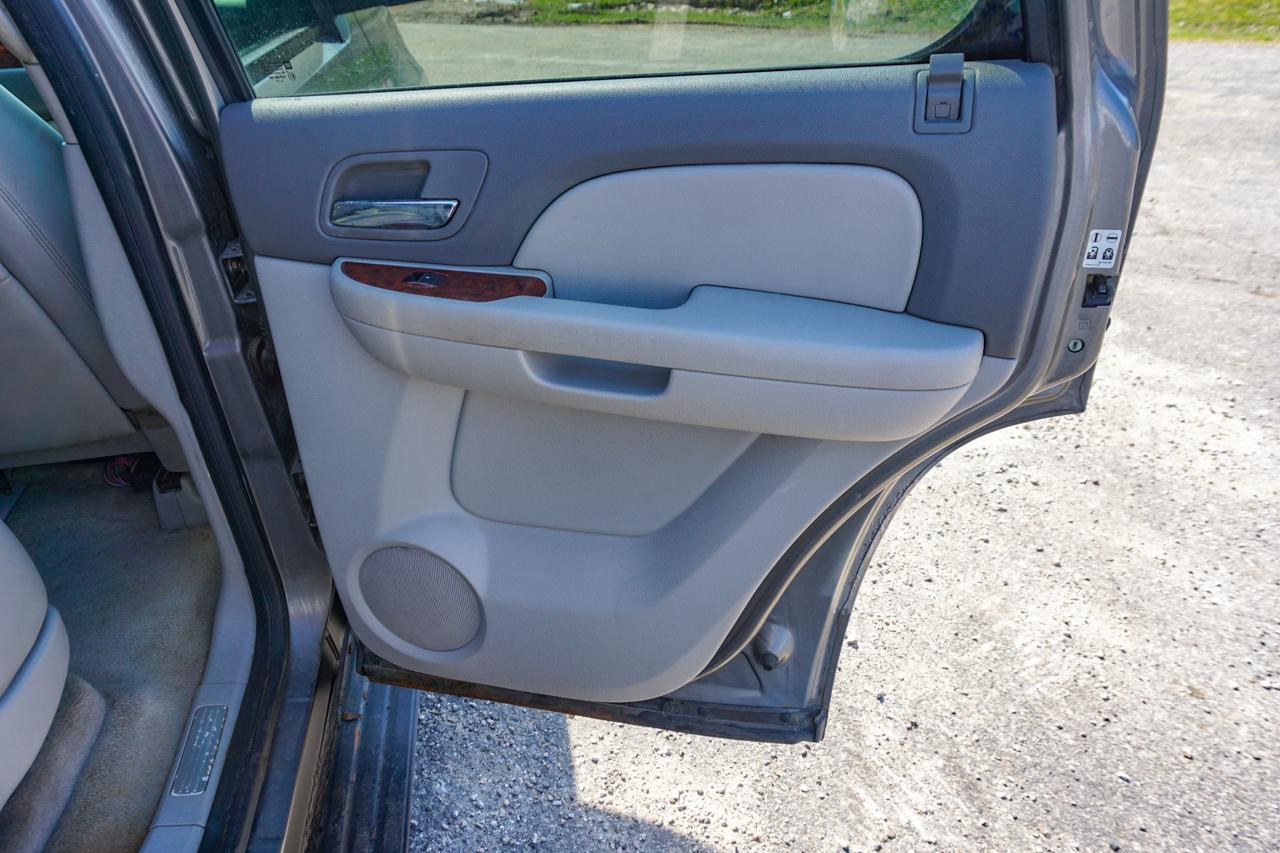 Chevrolet Tahoe 4WD 4dr 1500 LTZ 2007