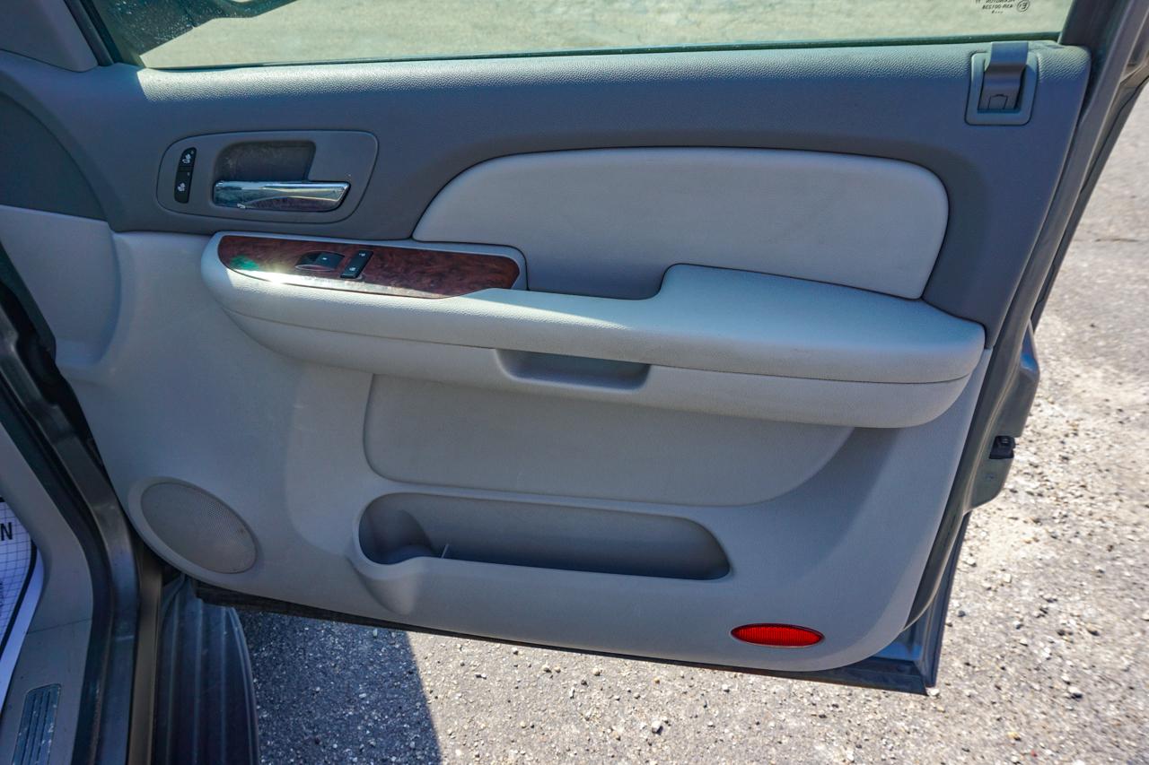 Chevrolet Tahoe 4WD 4dr 1500 LTZ 2007