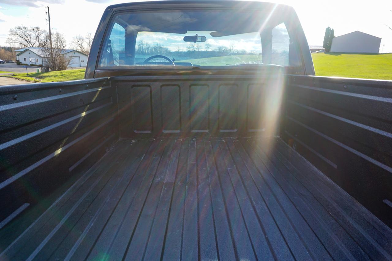 Chevrolet 1/2 Ton Pickups Fleetside 117.5" WB 4WD 1988