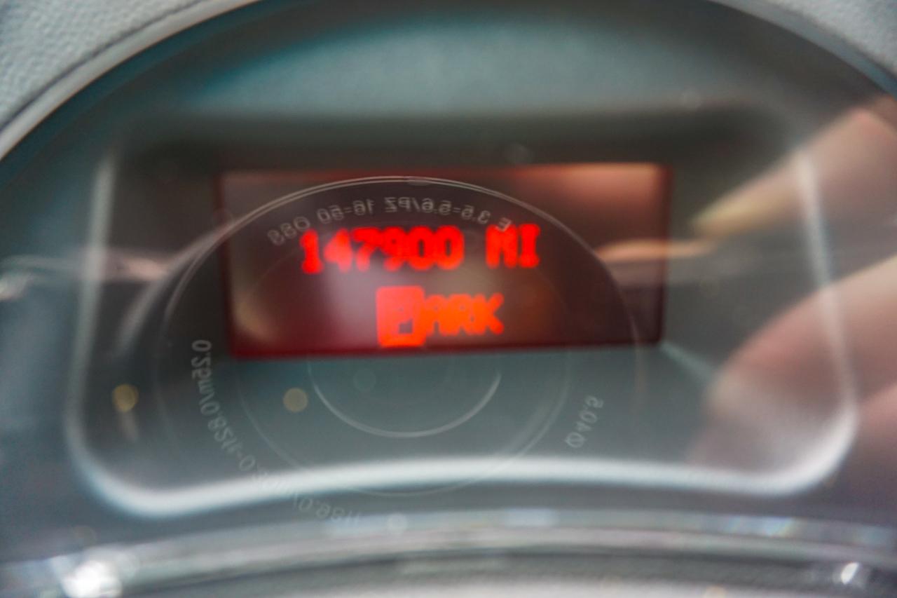 Pontiac Grand Prix 4dr Sdn 2006