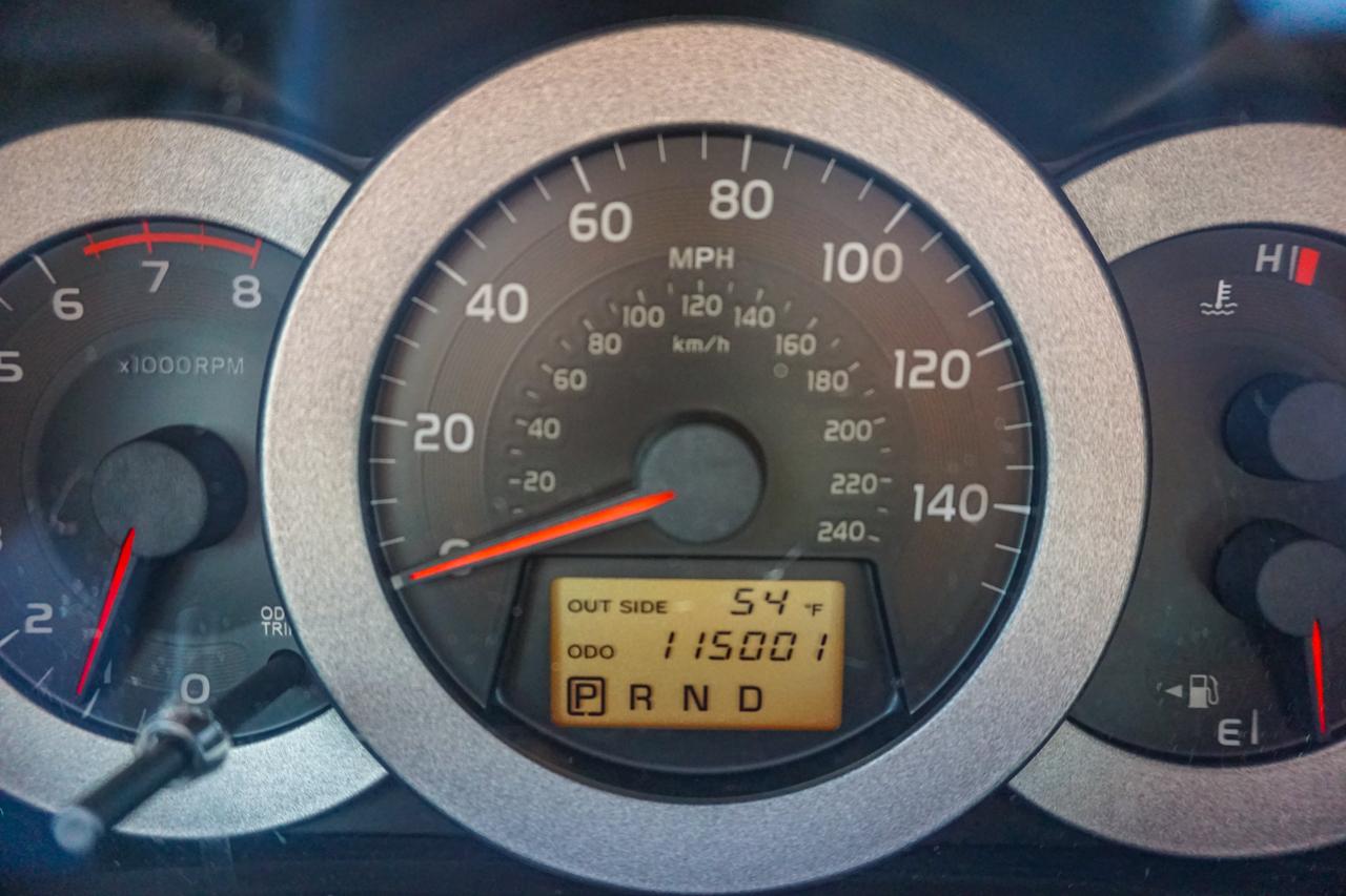 Toyota RAV4 4WD 4dr V6 5-Spd AT Ltd (Natl) 2008