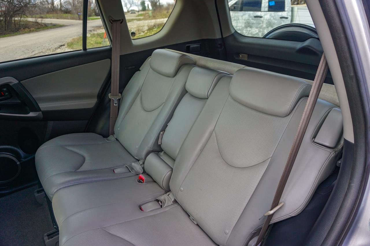 Toyota RAV4 4WD 4dr V6 5-Spd AT Ltd (Natl) 2008