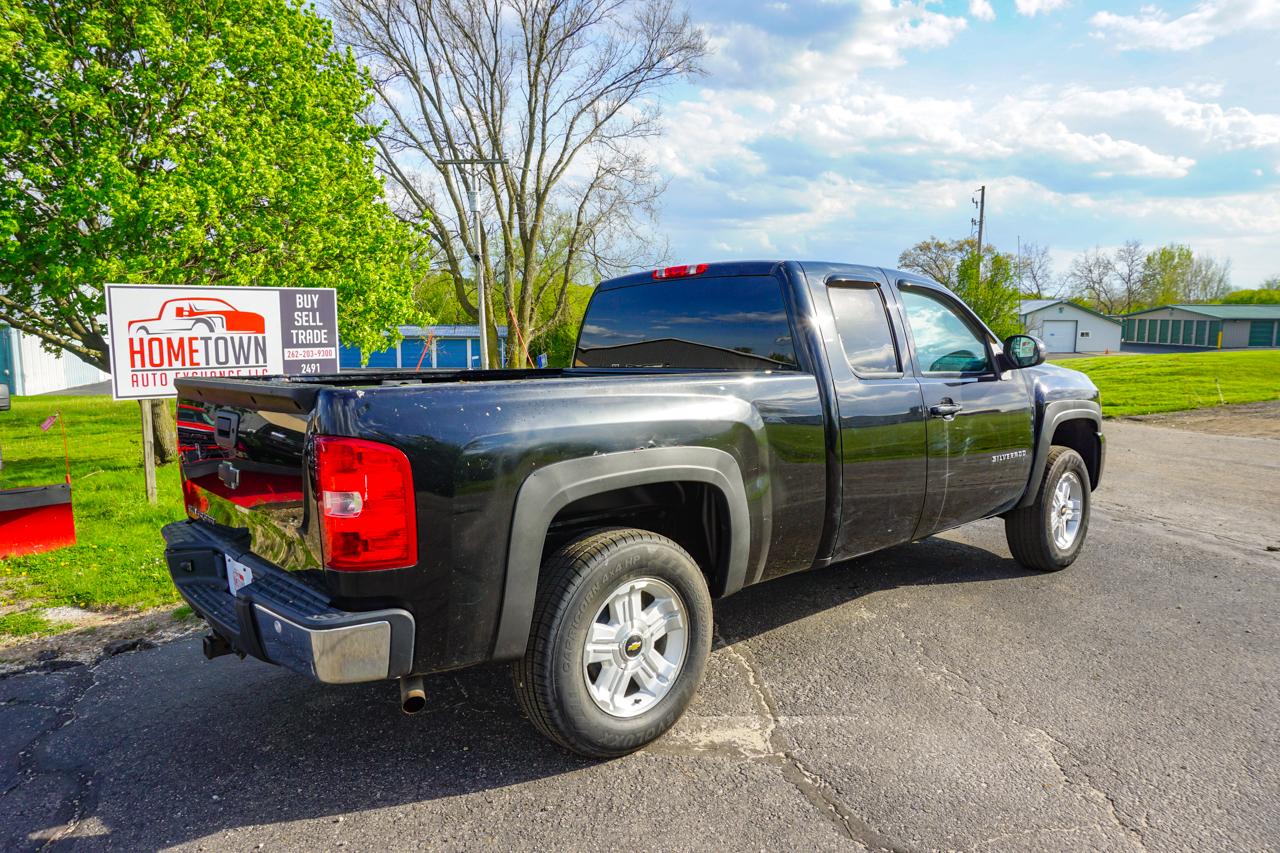 Chevrolet Silverado 1500 4WD Ext Cab 143.5" LT 2013