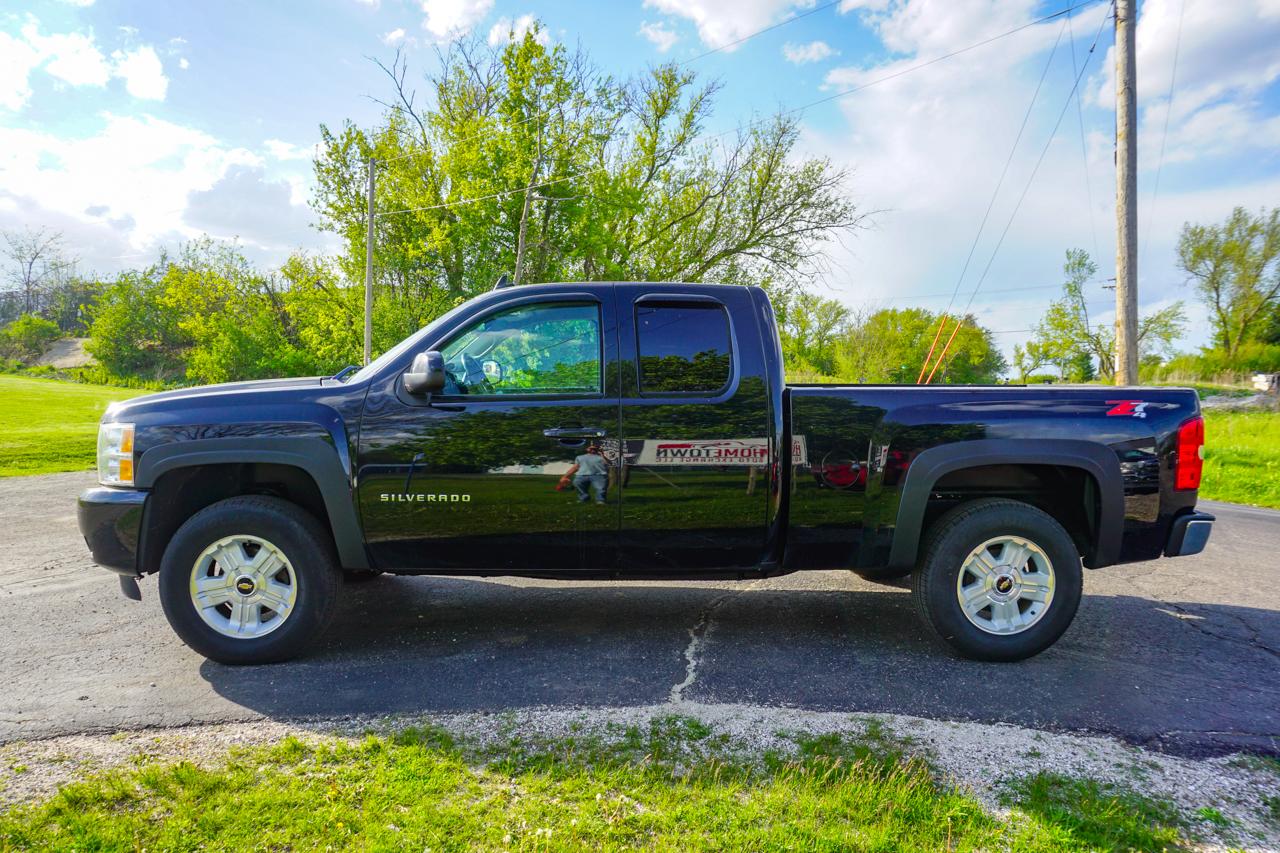 Chevrolet Silverado 1500 4WD Ext Cab 143.5" LT 2013