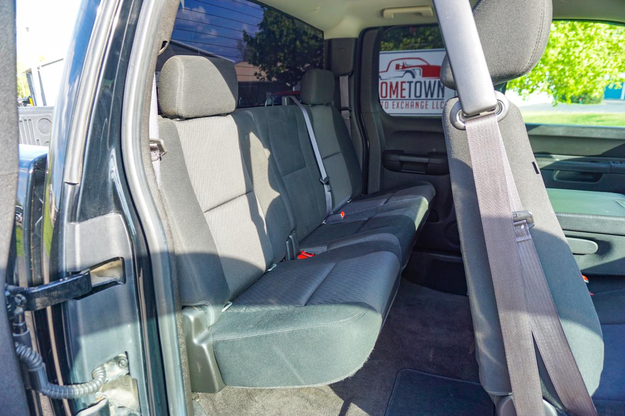 Chevrolet Silverado 1500 4WD Ext Cab 143.5" LT 2013