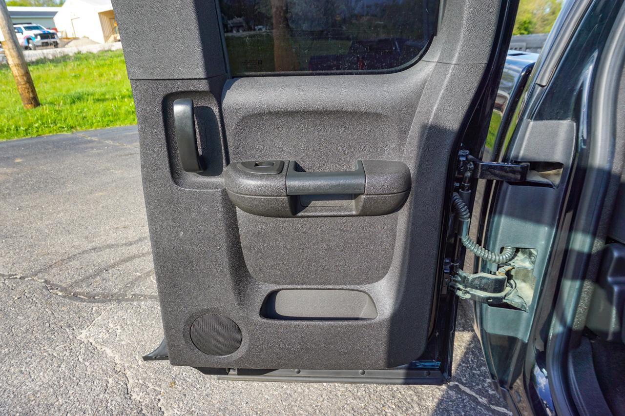 Chevrolet Silverado 1500 4WD Ext Cab 143.5" LT 2013
