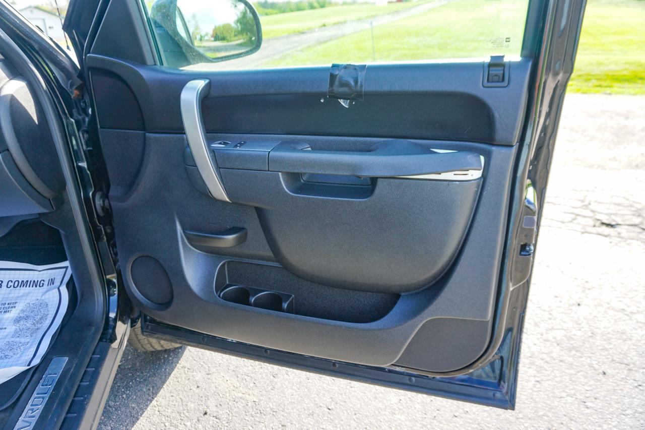 Chevrolet Silverado 1500 4WD Ext Cab 143.5" LT 2013