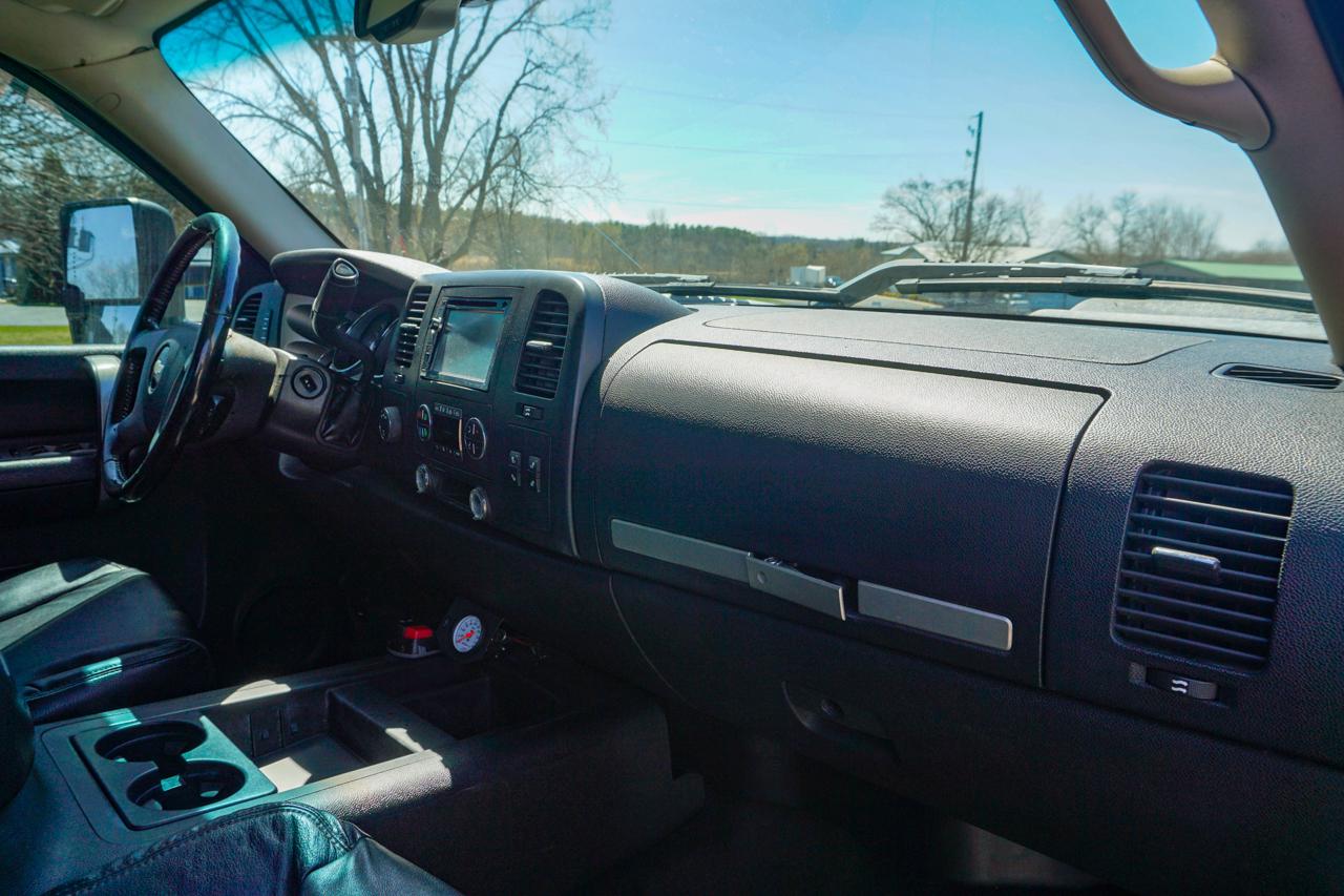 Chevrolet Silverado 2500HD 4WD Ext Cab 143.5" LT w/2LT 2007