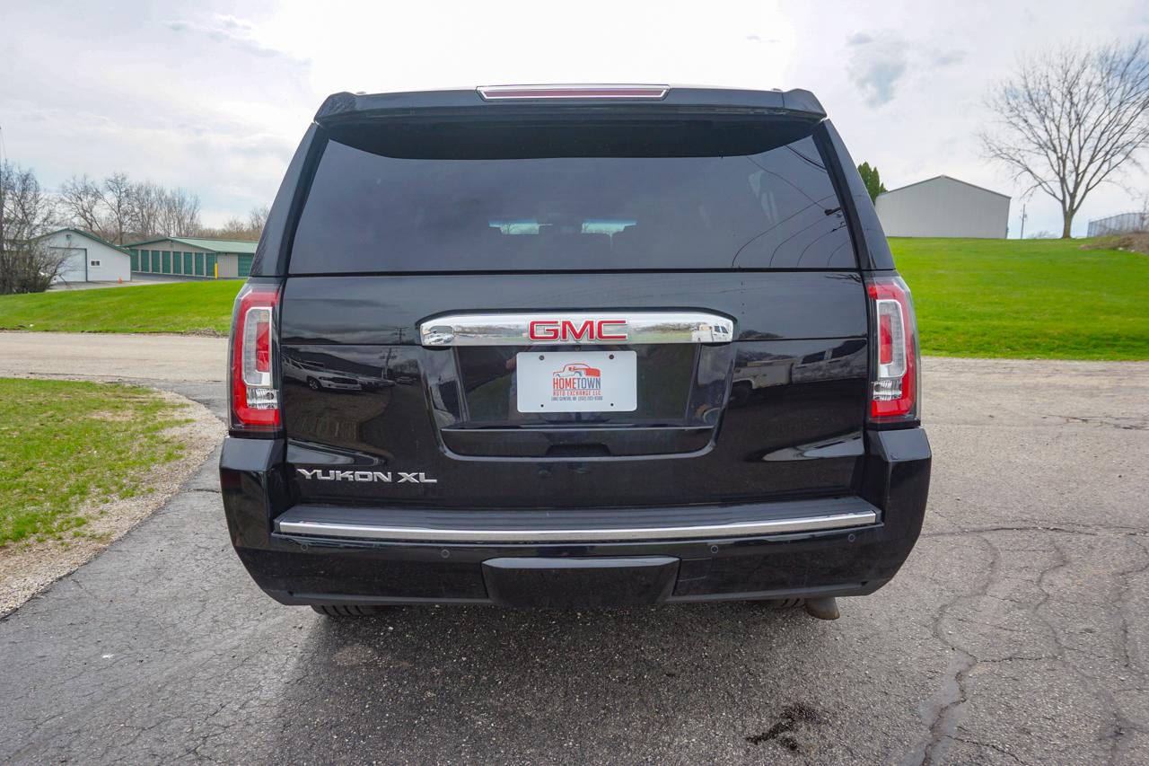GMC Yukon XL 4WD 4dr Denali 2015