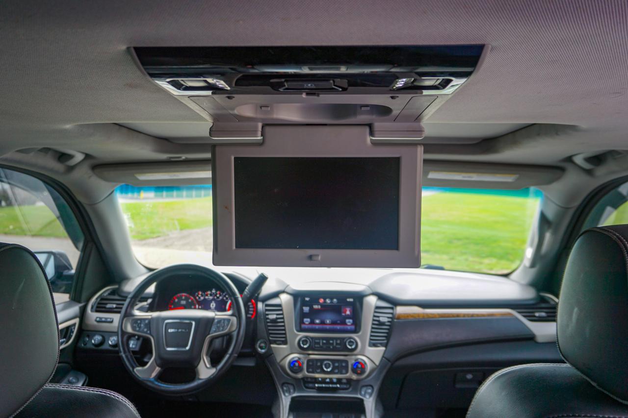 GMC Yukon XL 4WD 4dr Denali 2015