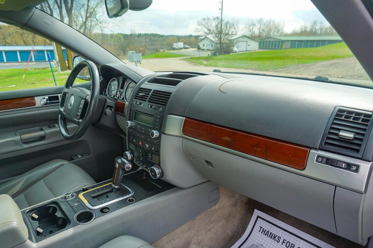 Volkswagen Touareg 4dr V6 2005