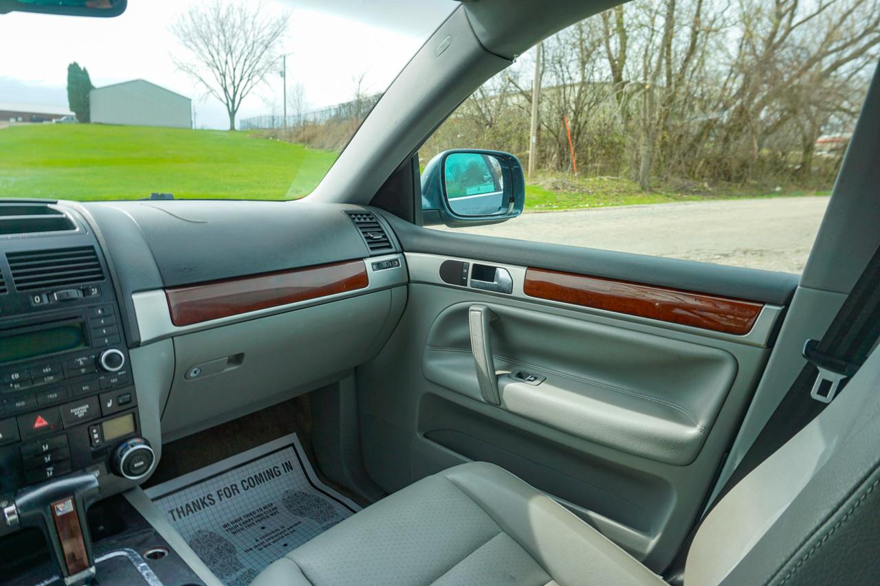 Volkswagen Touareg 4dr V6 2005