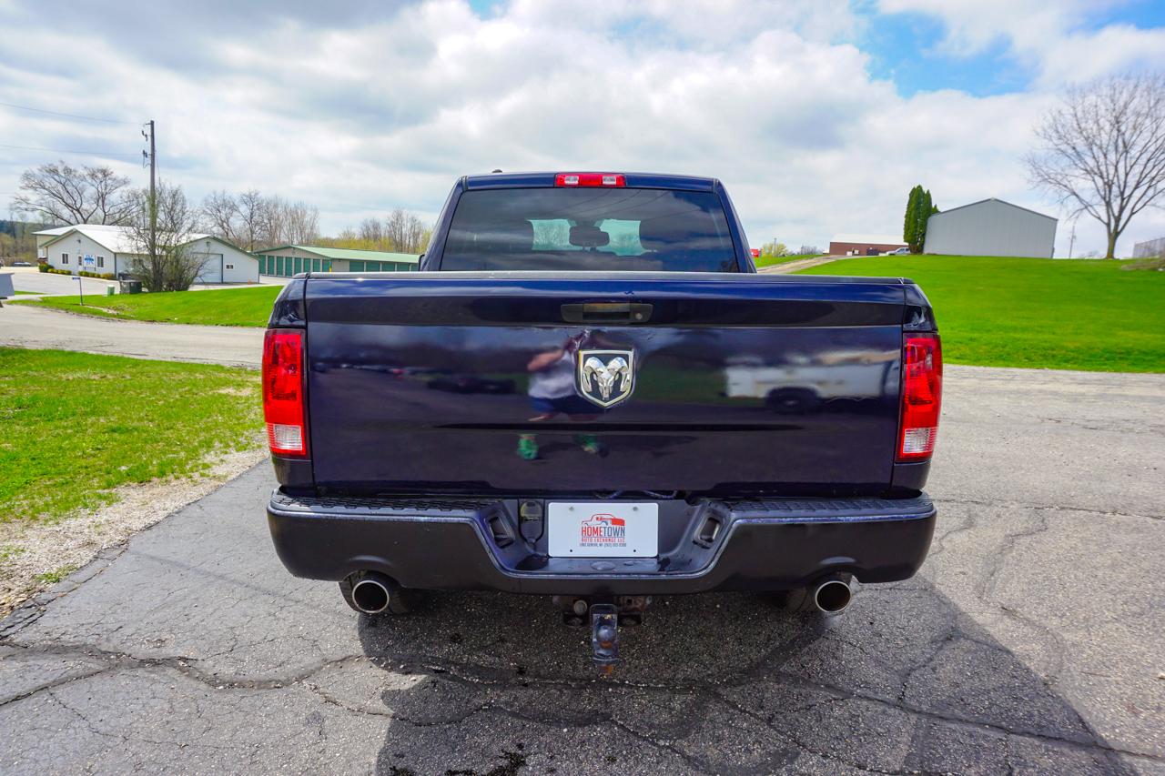 RAM 1500 4WD Quad Cab 140.5" Express 2013