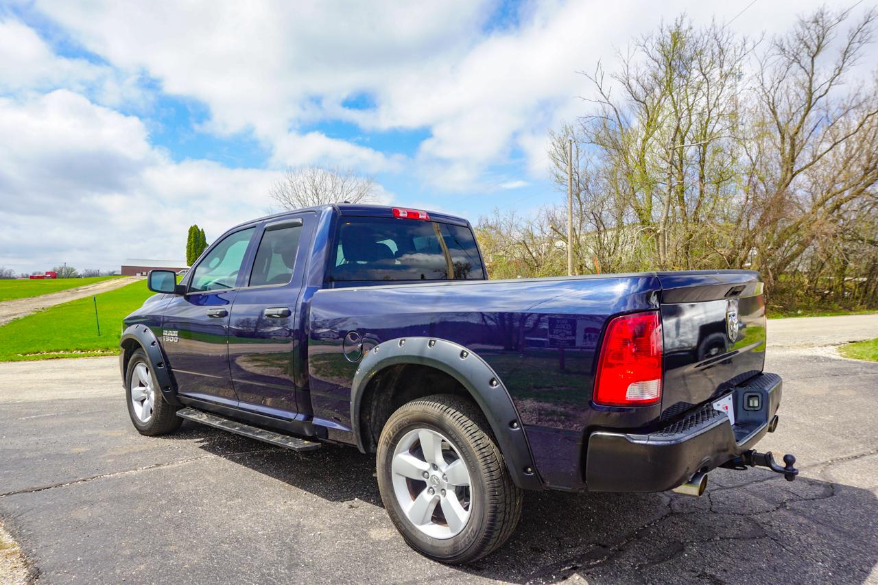 RAM 1500 4WD Quad Cab 140.5" Express 2013