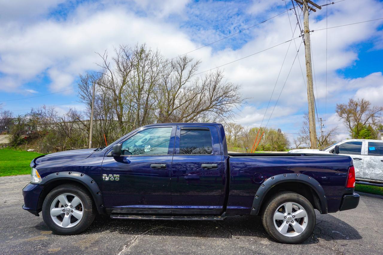 RAM 1500 4WD Quad Cab 140.5" Express 2013