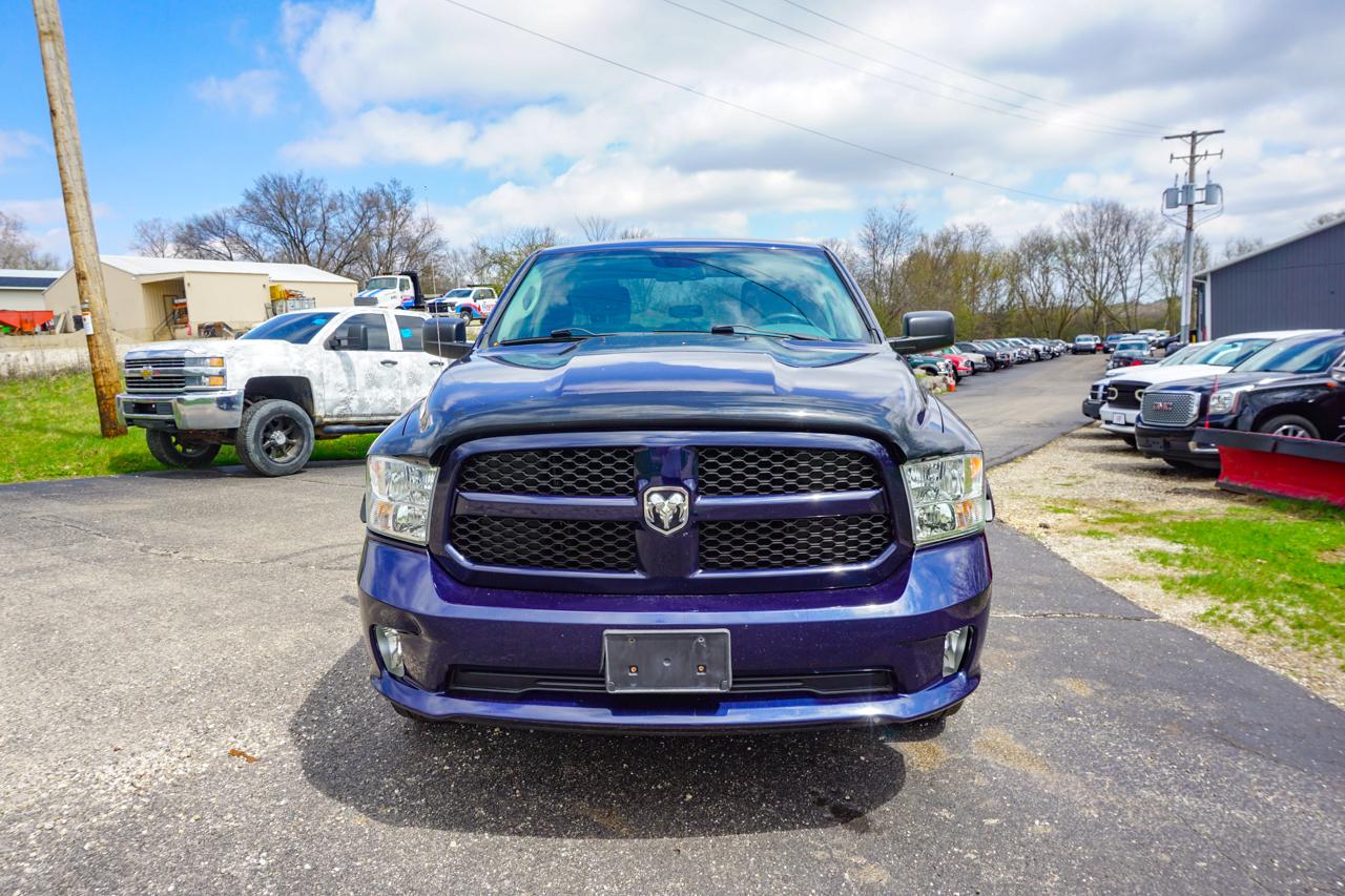RAM 1500 4WD Quad Cab 140.5" Express 2013