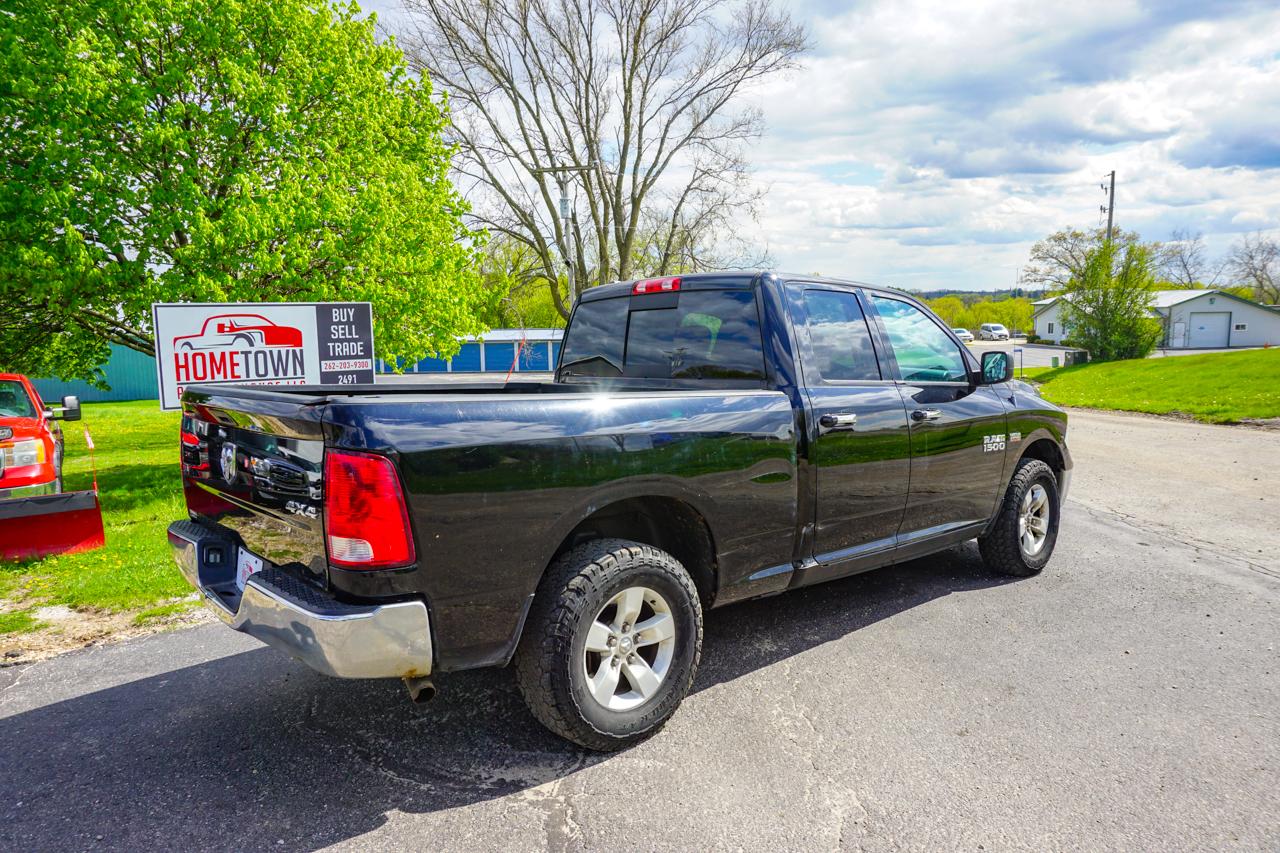 RAM 1500 4WD Quad Cab 140.5" SLT 2014
