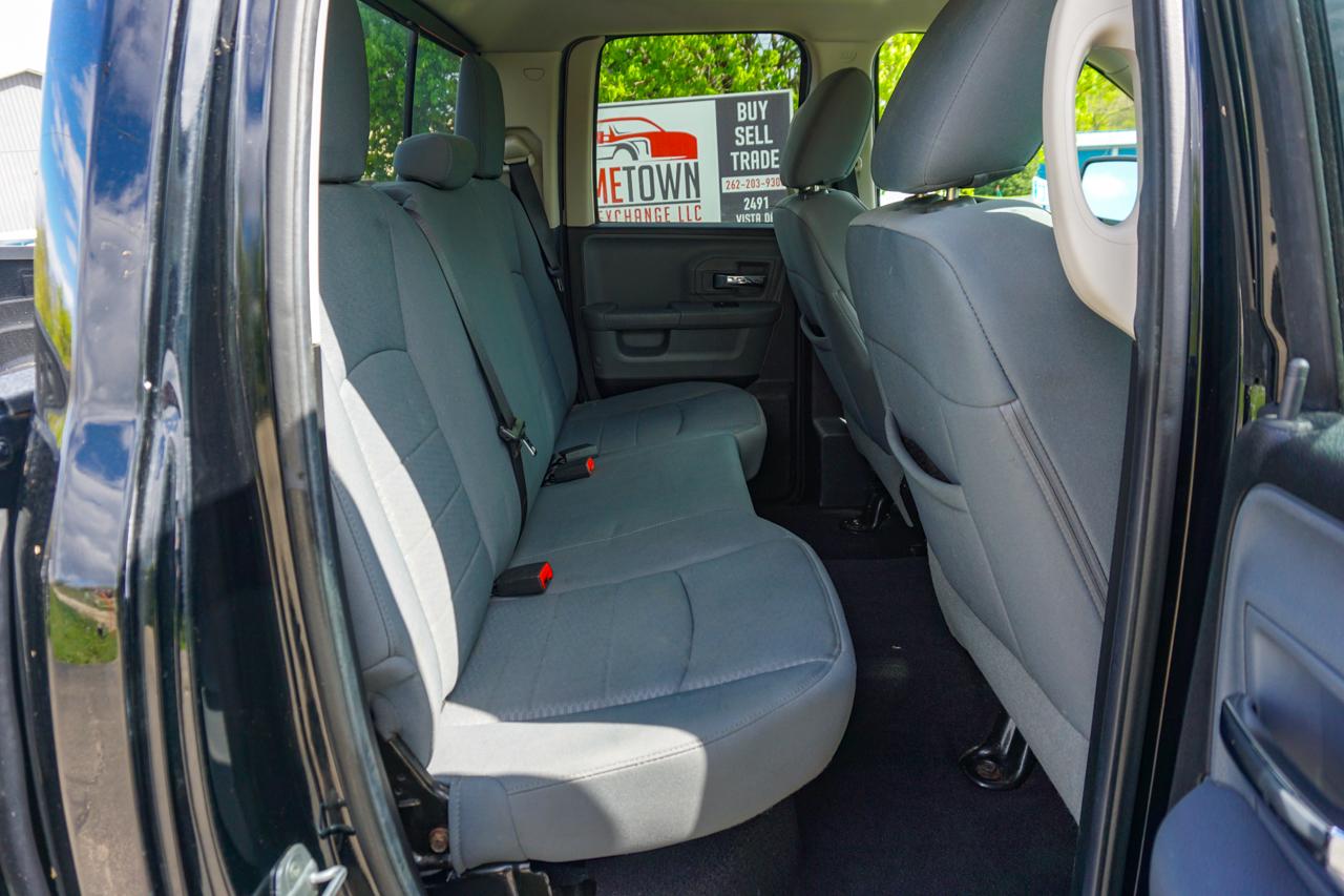 RAM 1500 4WD Quad Cab 140.5" SLT 2014