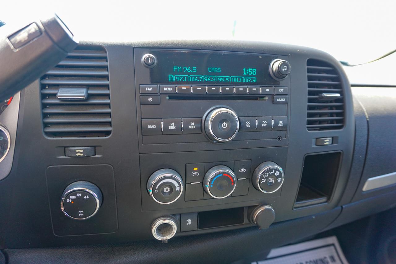 GMC Sierra 1500 4WD Ext Cab 143.5" SLE 2010