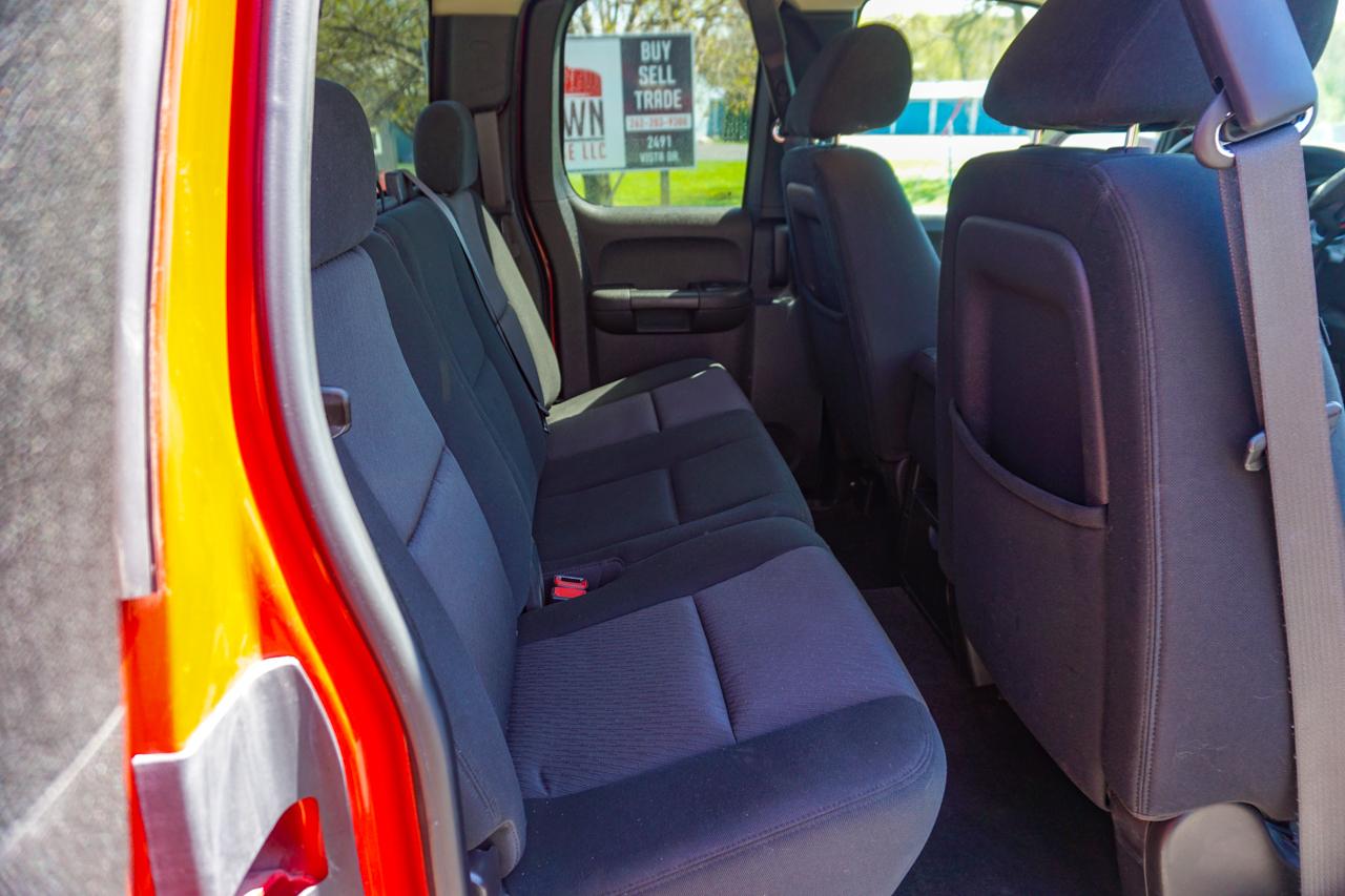 GMC Sierra 1500 4WD Ext Cab 143.5" SLE 2010