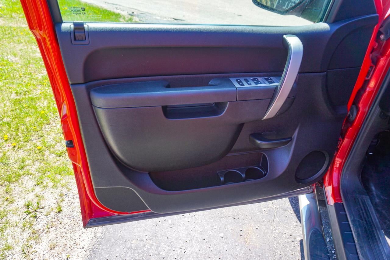 GMC Sierra 1500 4WD Ext Cab 143.5" SLE 2010