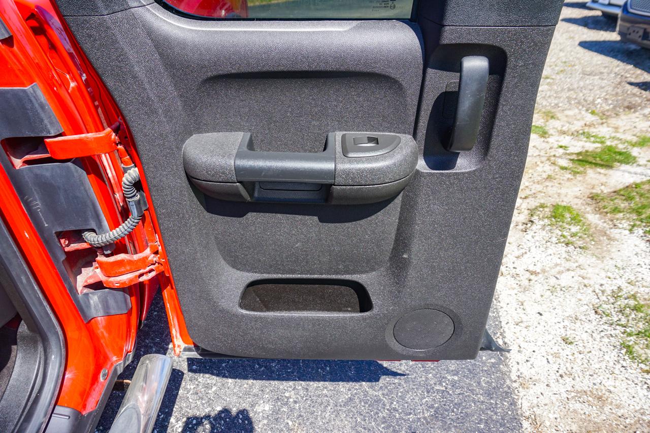 GMC Sierra 1500 4WD Ext Cab 143.5" SLE 2010