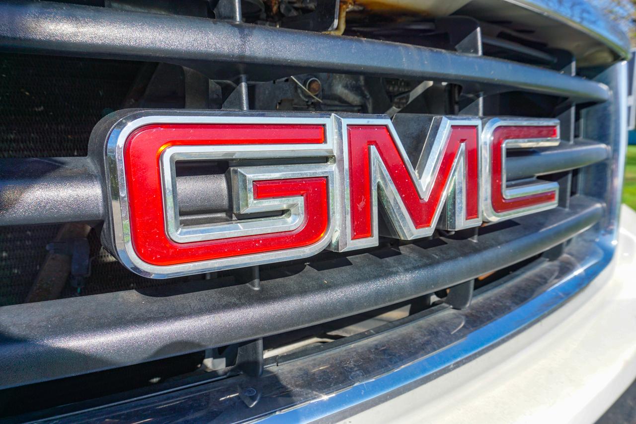 GMC Sierra 1500 4WD Crew Cab 143.5" SLE1 2008