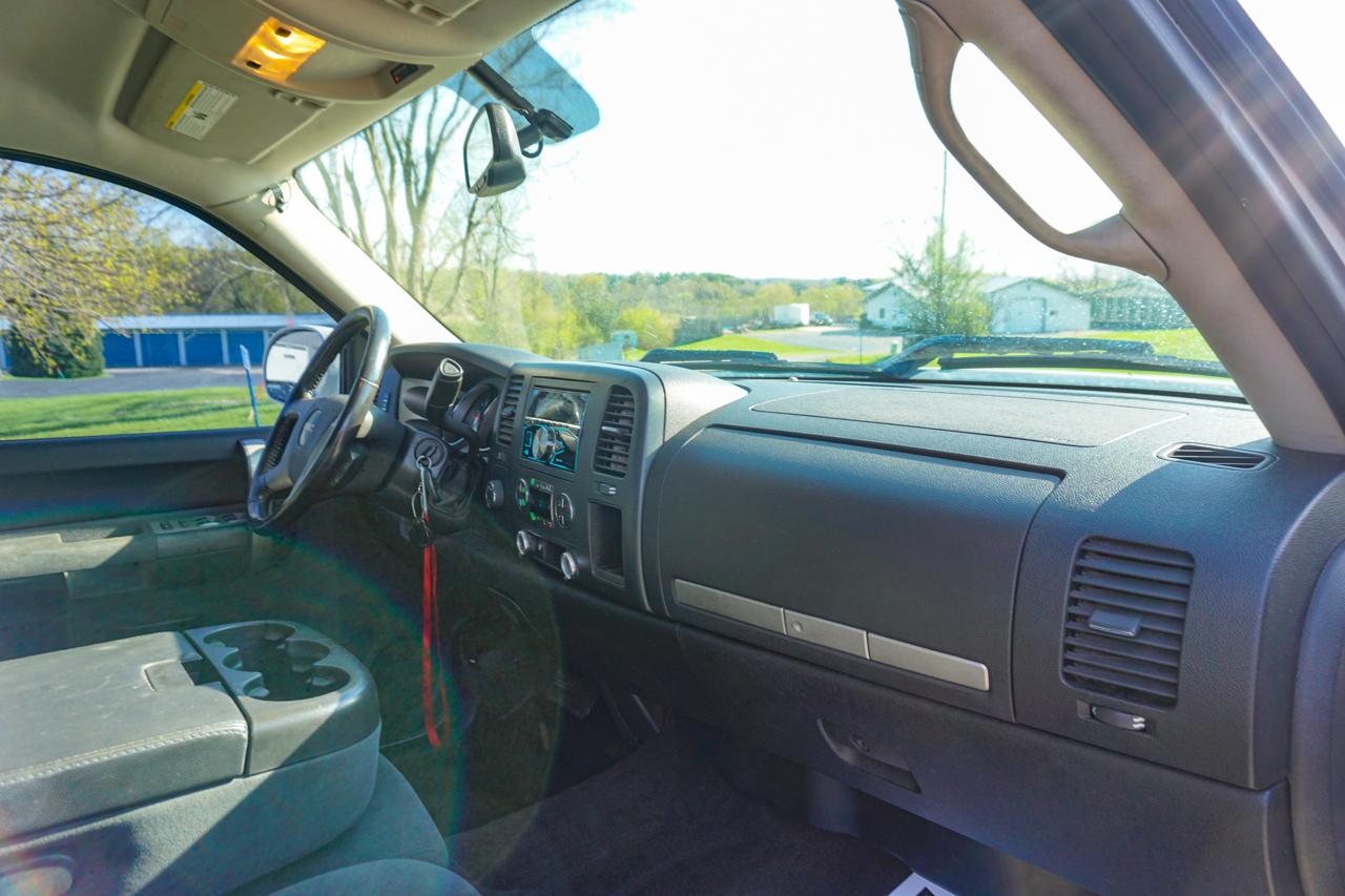 GMC Sierra 1500 4WD Crew Cab 143.5" SLE1 2008