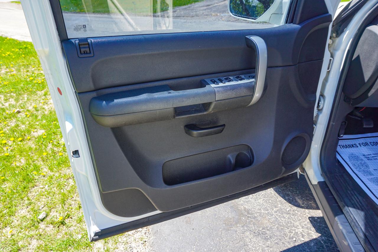 GMC Sierra 1500 4WD Crew Cab 143.5" SLE1 2008