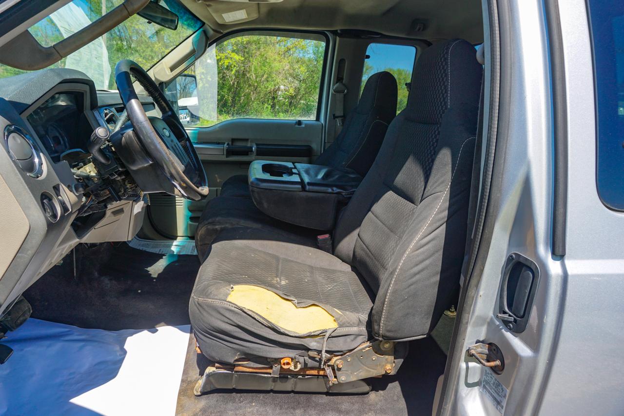 Ford Super Duty F-350 SRW 4WD SuperCab 142" Lariat 2008