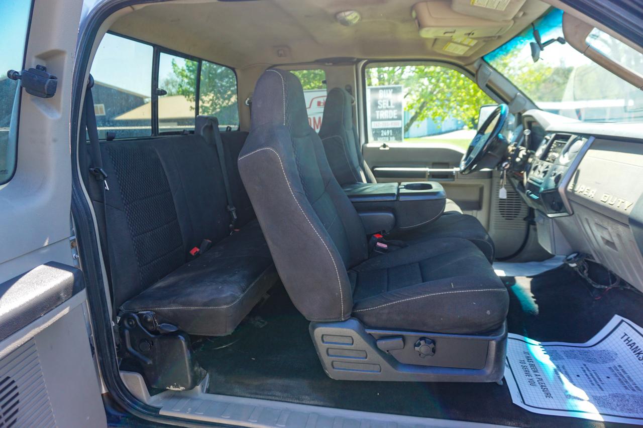 Ford Super Duty F-350 SRW 4WD SuperCab 142" Lariat 2008