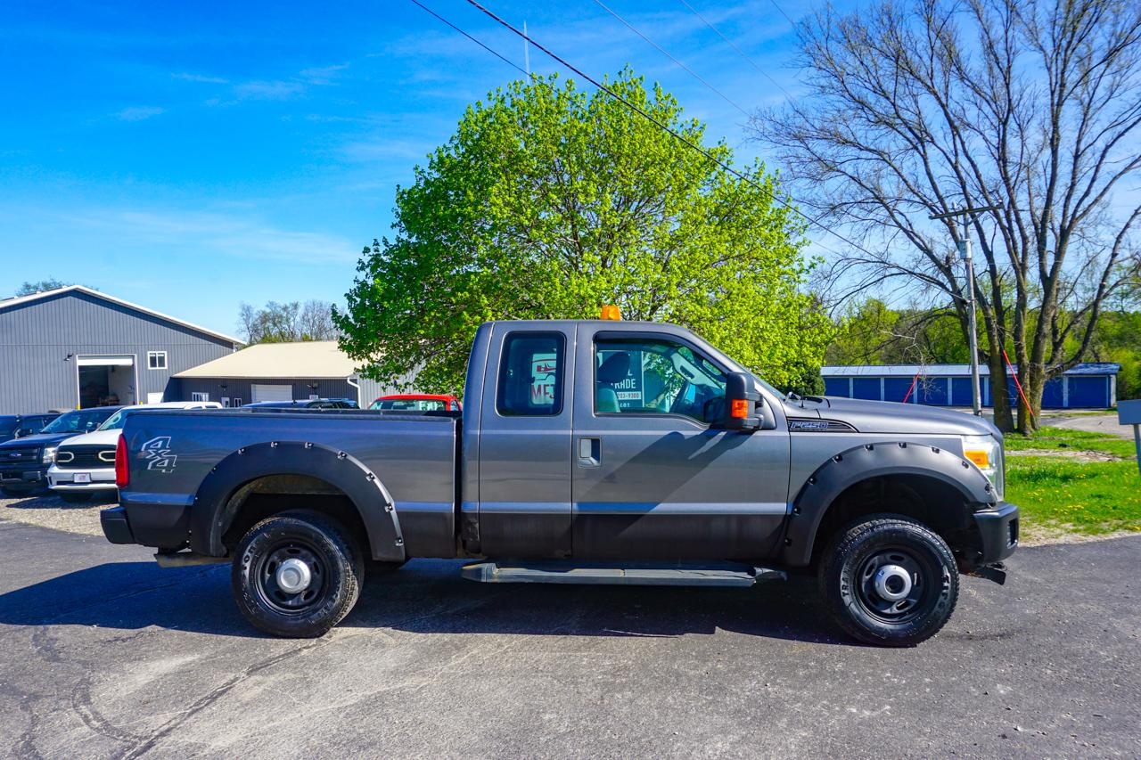 Ford Super Duty F-250 SRW 4WD SuperCab 142" XLT 2011